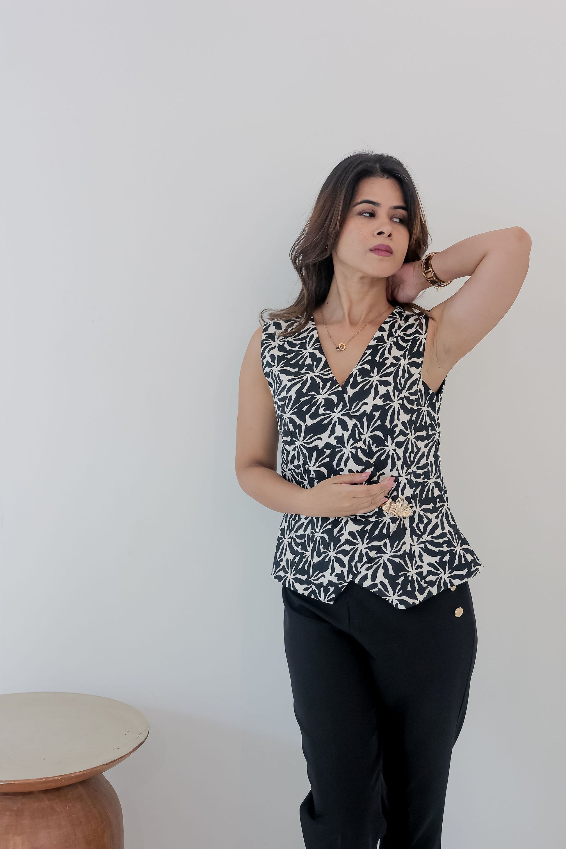 Black printed waistcoat with gold applique - essener.